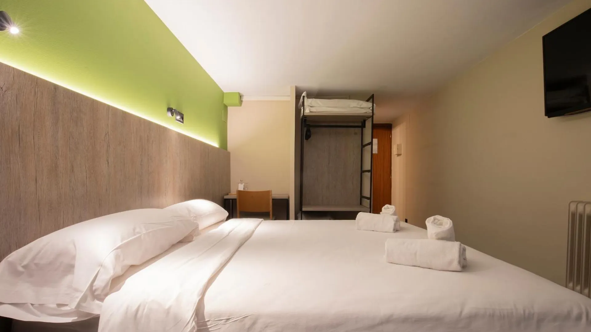 Pic Maia Mountain Hotel Pas De La Casa Andorra