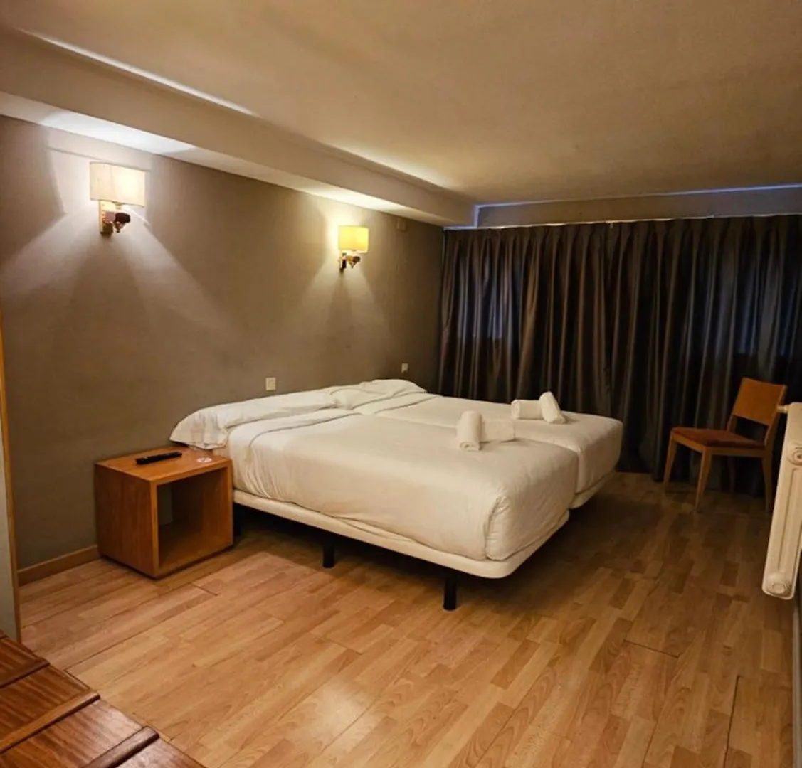 Pic Maia Mountain Hotel Pas De La Casa Andorra